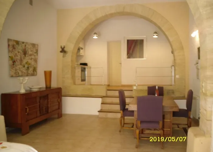 La Chapelle Du Prieure * Alignan-du-Vent